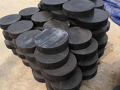 平度市板式橡胶支座由若干层橡胶片与薄钢板经加压硫化